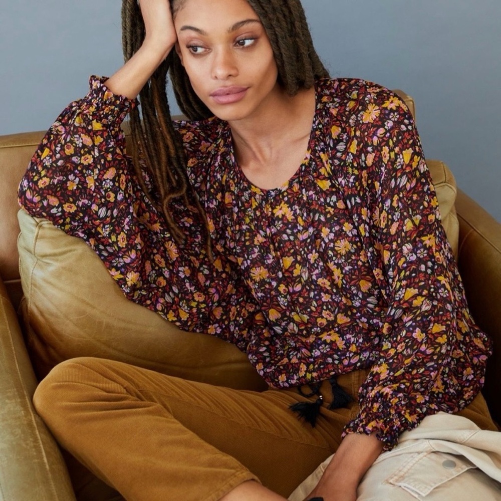 Anthropologie Pauline Balloon Sleeve Dark fall Floral Blouse Top, size Medium